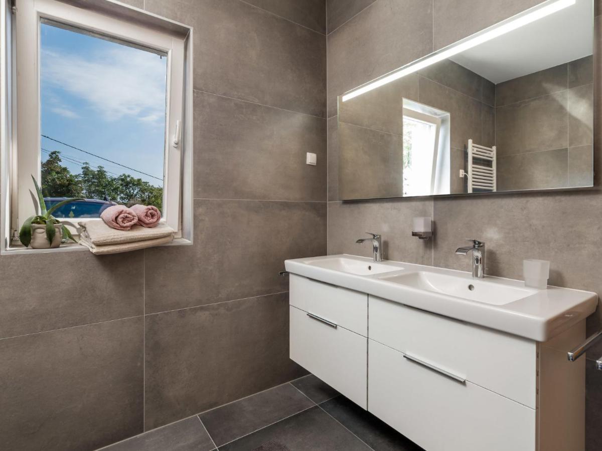 Holiday Home Casa Albertina-2 By Interhome Martina ภายนอก รูปภาพ